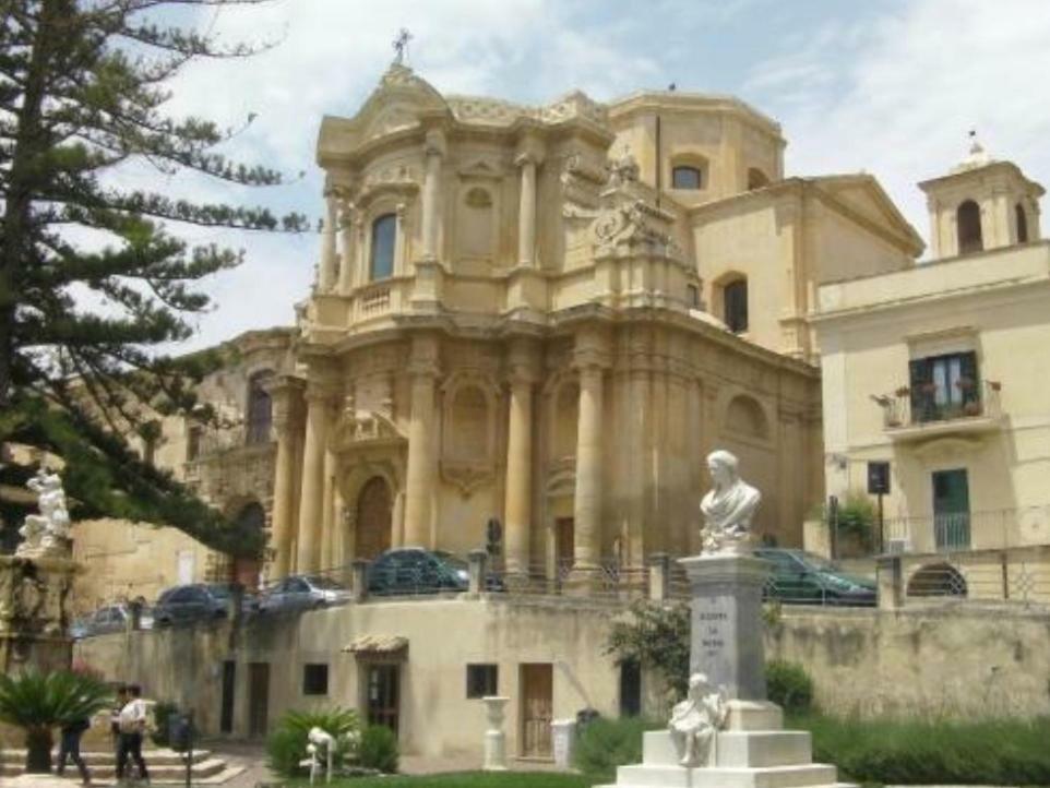 Apartamento Da Francesco E Graziella Noto Exterior foto